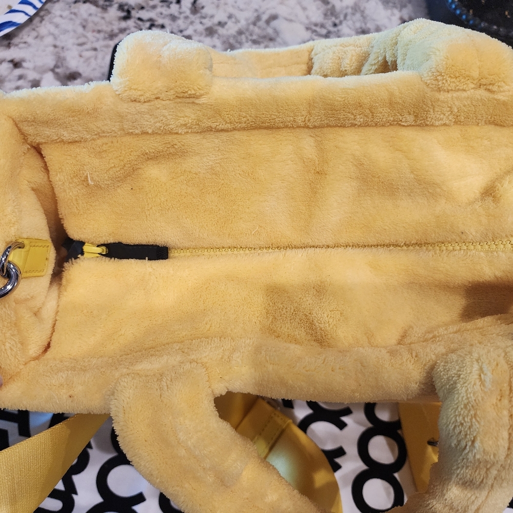 Marc Jacobs Soft Yellow Tote - Picture 5 of 10